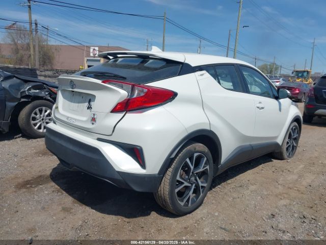 NMTKHMBX2JR026180 Toyota C-HR XLE