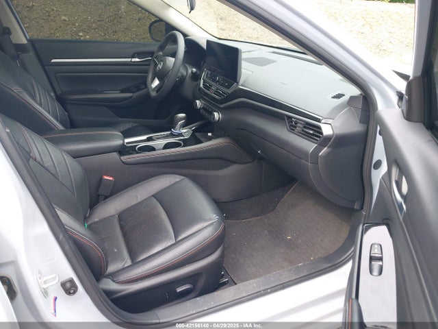1N4BL4CV0RN325574 Nissan Altima Sr Fwd