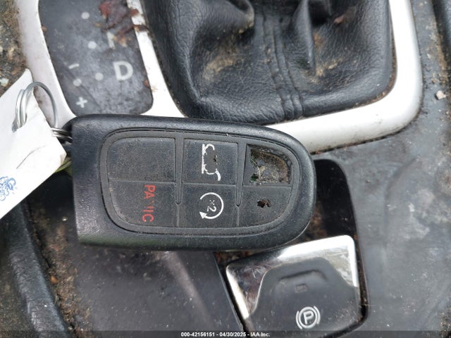 1C4PJLCSXGW135956 Jeep Cherokee Latitude