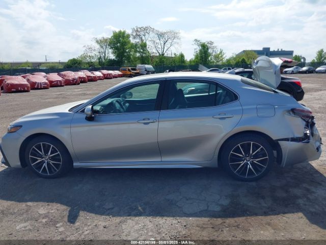 4T1G11BK4MU033349 Toyota Camry Se Awd