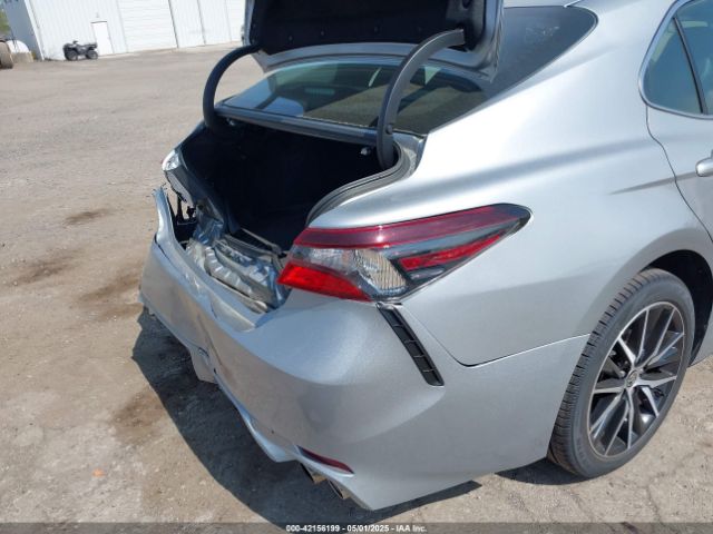 4T1G11BK4MU033349 Toyota Camry Se Awd