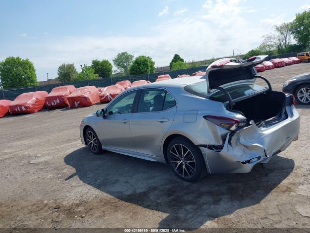 4T1G11BK4MU033349 Toyota Camry Se Awd
