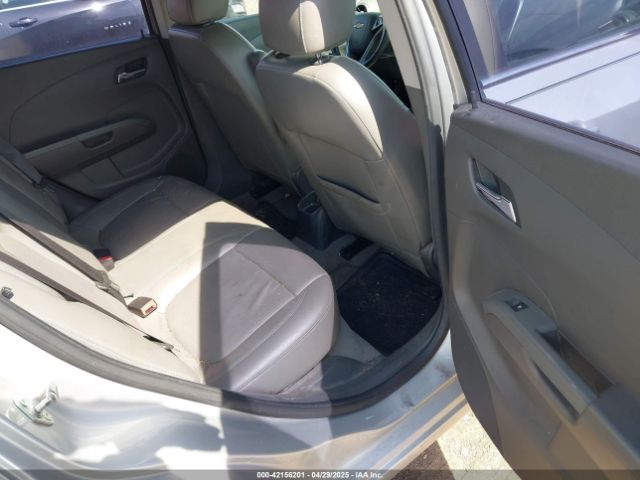 1G1JE6SB8E4218266 Chevrolet Sonic Ltz Auto