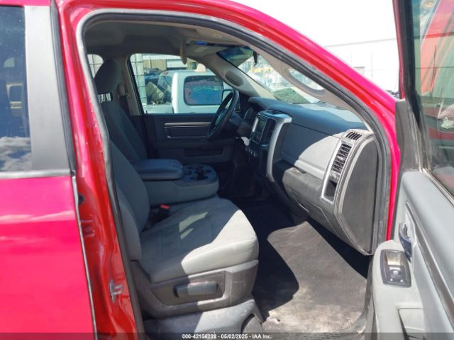 1C6RR6TT6KS561727 RAM 1500 Classic Slt  4x2 6'4 Box