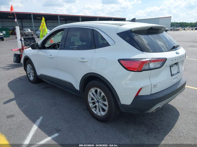 1FMCU0G67NUA84373 Ford ESCAPE SE