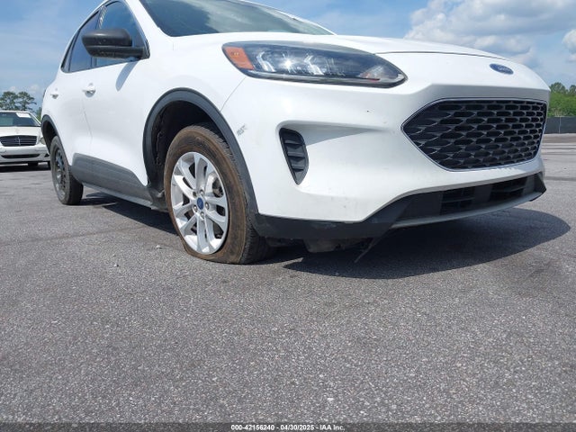 1FMCU0G67NUA84373 Ford ESCAPE SE