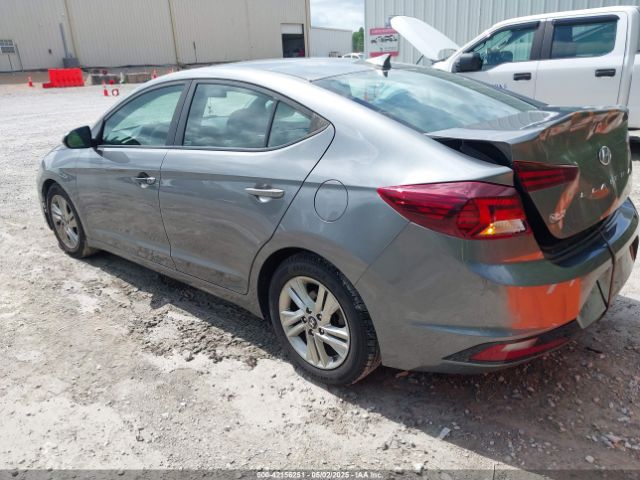 5NPD84LFXKH403877 Hyundai ELANTRA SEL