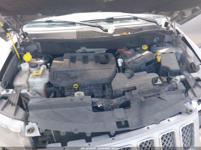 1C4NJDEB9GD709159 Jeep Compass High Altitude Edition