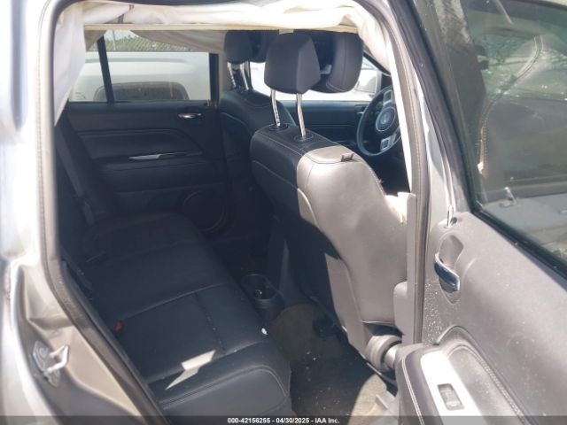 1C4NJDEB9GD709159 Jeep Compass High Altitude Edition