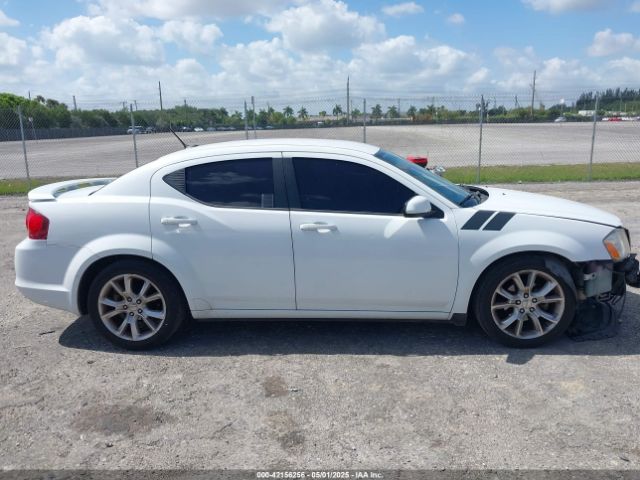 1C3CDZBG8EN225989 Dodge Avenger R/t