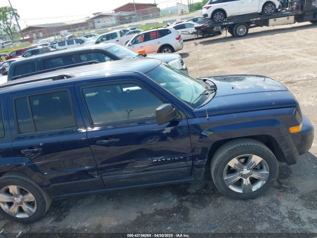 1C4NJPFB9GD812128 Jeep Patriot Latitude