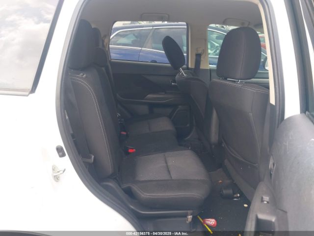 2018 MITSUBISHI OUTLANDER JA4AD2A34JZ014424 Photo 7