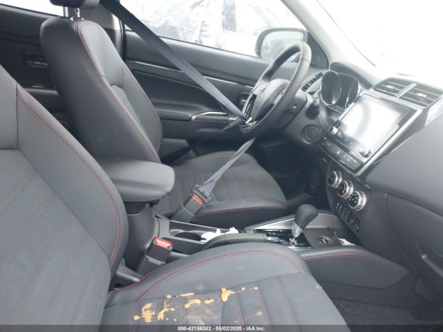 2025 MITSUBISHI OUTLANDER SPORT JA4ARUAU4SU000527 Photo 4