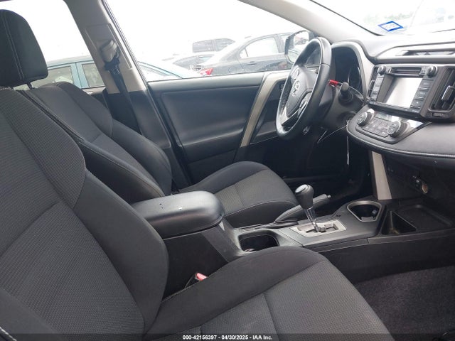 2T3WFREV6GW250513 Toyota Rav4 Xle