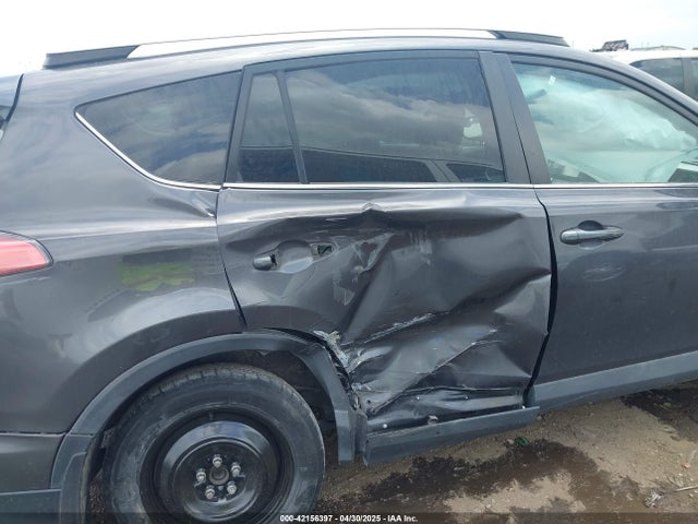 2T3WFREV6GW250513 Toyota Rav4 Xle