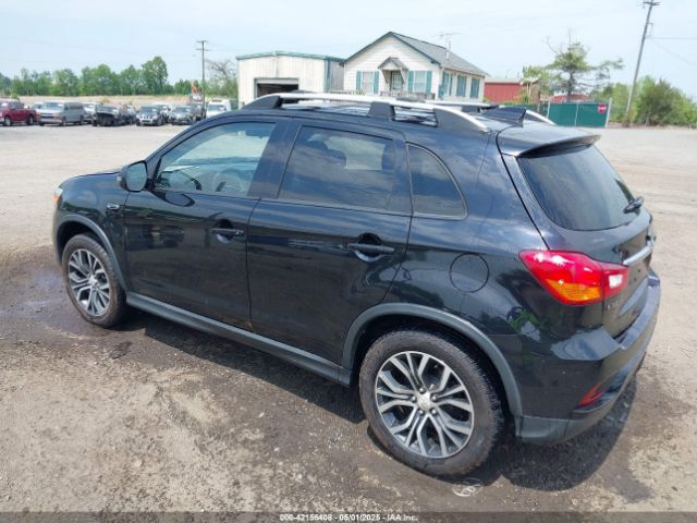 2018 MITSUBISHI OUTLANDER SPORT JA4AR3AU6JU005995 Photo 2