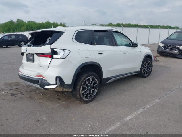 2024 BMW X1 WBX73EF03R5002161 Photo 3