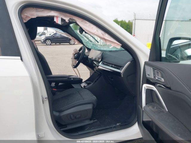 2024 BMW X1 WBX73EF03R5002161 Photo 4