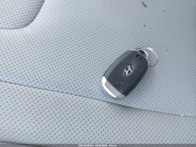 KMHLP4AG0PU459653 Hyundai Elantra Limited