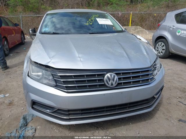 1VWAT7A31HC075505 Volkswagen Passat 1.8t S
