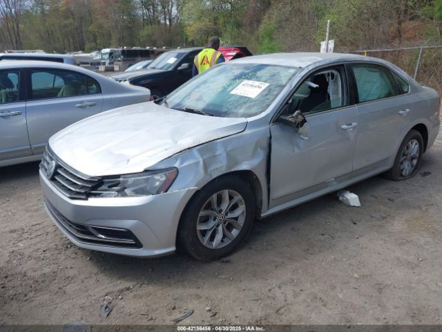 1VWAT7A31HC075505 Volkswagen Passat 1.8t S
