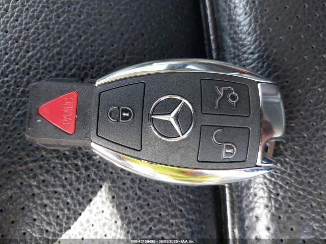 55SWF4JB3HU186757 Mercedes-Benz C 300 Luxury/sport