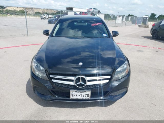 55SWF4JB3HU186757 Mercedes-Benz C 300 Luxury/sport