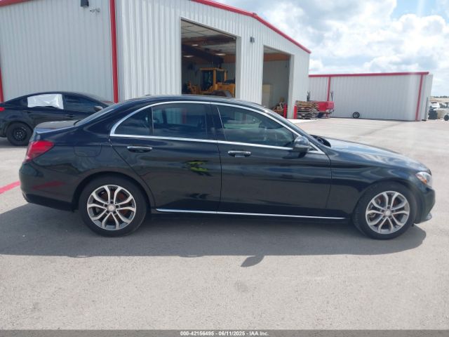 55SWF4JB3HU186757 Mercedes-Benz C 300 Luxury/sport