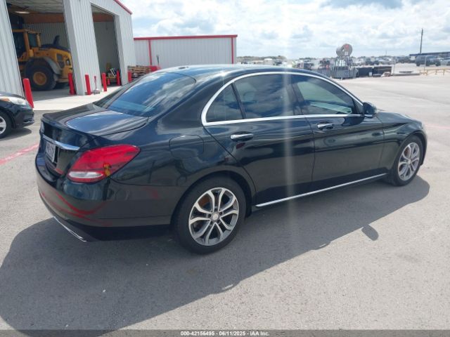 55SWF4JB3HU186757 Mercedes-Benz C 300 Luxury/sport