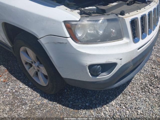 1C4NJCBA6GD560179 Jeep Compass Sport