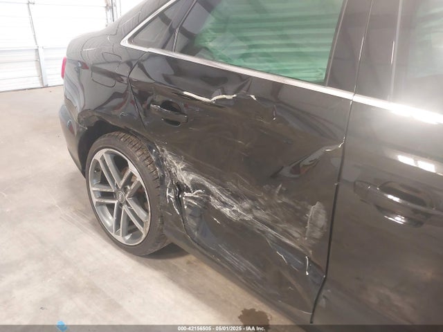 2019 AUDI A3 WAUAUGFF5K1010952 Photo 5