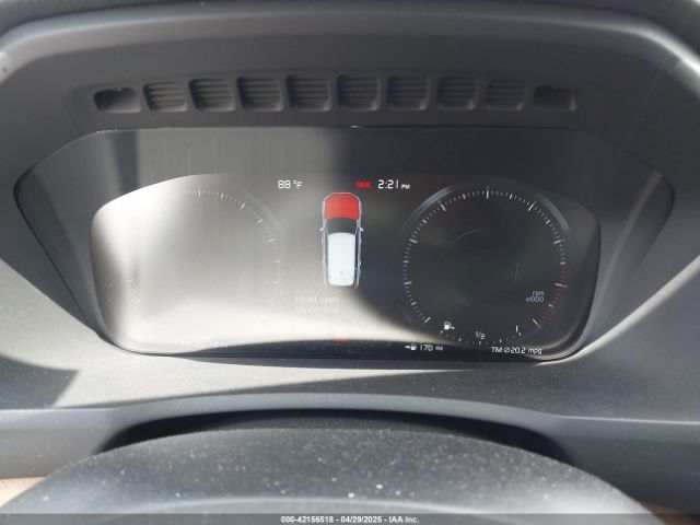 YV4A22PK3M1717880 Volvo Xc90 T6 Momentum 7 Passenger
