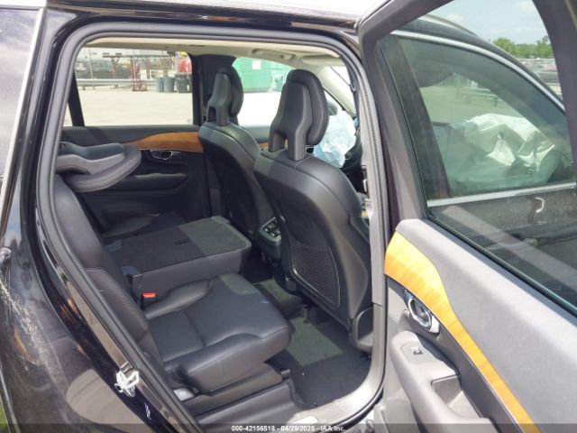 YV4A22PK3M1717880 Volvo Xc90 T6 Momentum 7 Passenger