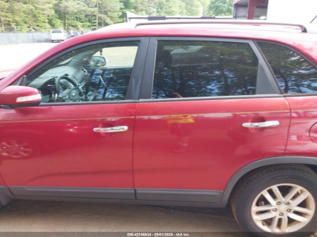 5XYKT3A66FG569118 KIA SORENTO LX