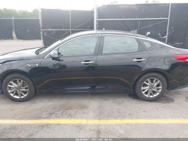 5XXGT4L38KG283588 KIA Optima Lx
