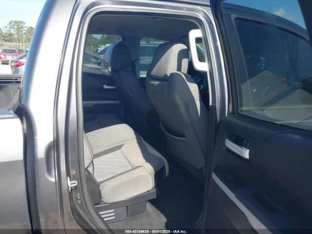 5TFRM5F10HX121218 Toyota Tundra Sr5 4.6l V8