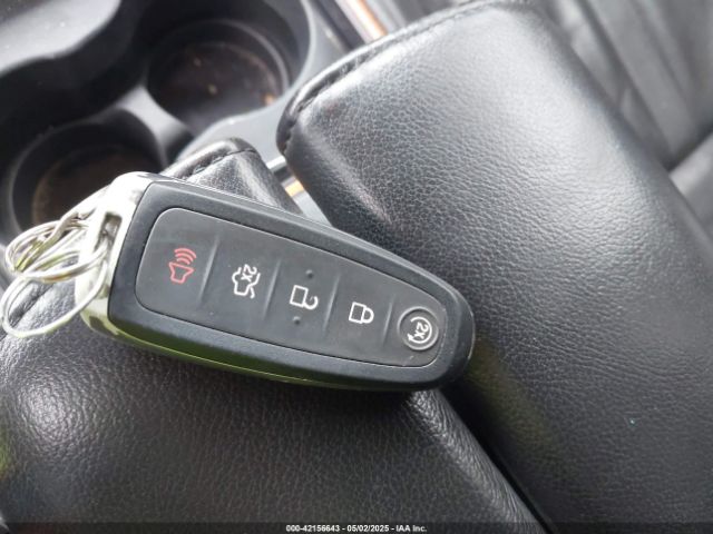 1LNHL9EK4EG612124 Lincoln MKS