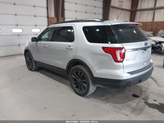 Ford EXPLORER XLT 2018 1FM5K8D82JGC46941 Image 3
