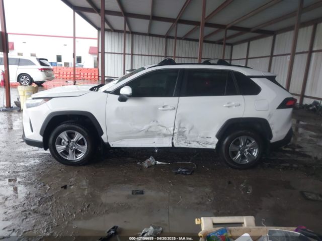 4T3RWRFV6RU117636 Toyota Rav4 Hybrid Xle