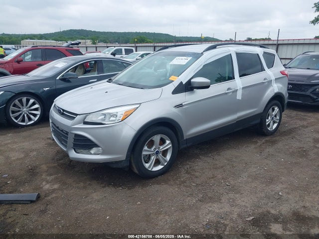 1FMCU9GX7EUA13672 Ford ESCAPE SE