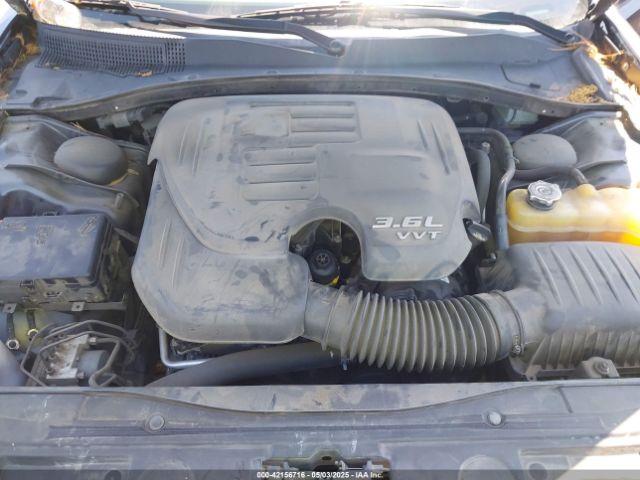 2017 CHRYSLER 300C 2C3CCAEG4HH632558 Photo 9