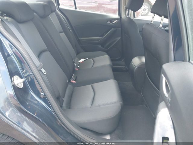 3MZBN1U71JM216037 Mazda Mazda3 Sport