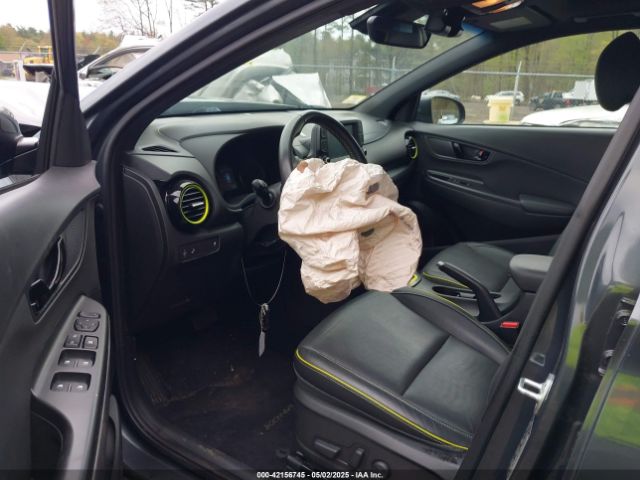 KM8K3CA58JU112854 Hyundai Kona Limited