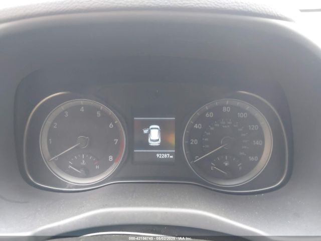 KM8K3CA58JU112854 Hyundai Kona Limited