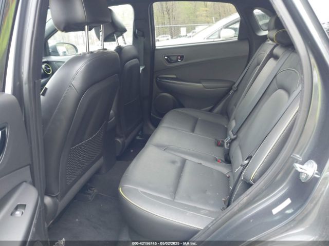 KM8K3CA58JU112854 Hyundai Kona Limited