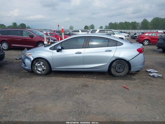 1G1BC5SM5J7132301 Chevrolet Cruze Ls Auto