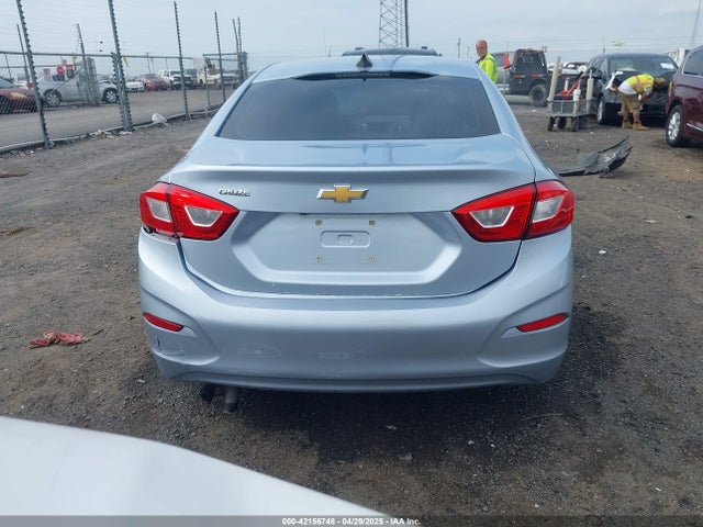 1G1BC5SM5J7132301 Chevrolet Cruze Ls Auto