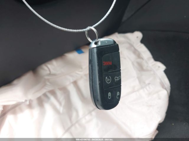 2018 CHRYSLER 300 2C3CCABG9JH269507 Photo 10