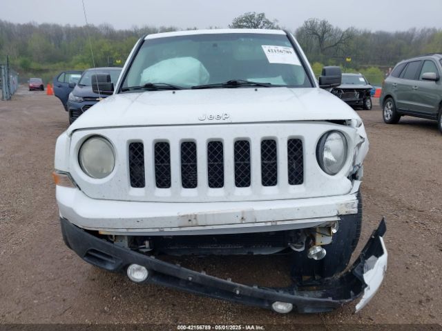 1C4NJPBA1GD547010 Jeep Patriot Sport