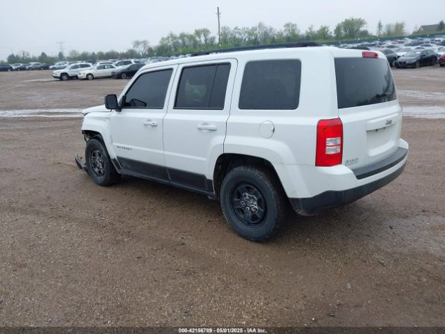 1C4NJPBA1GD547010 Jeep Patriot Sport